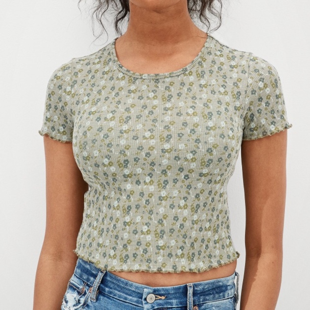 American Eagle Floral Waffle Baby Tee in Olive